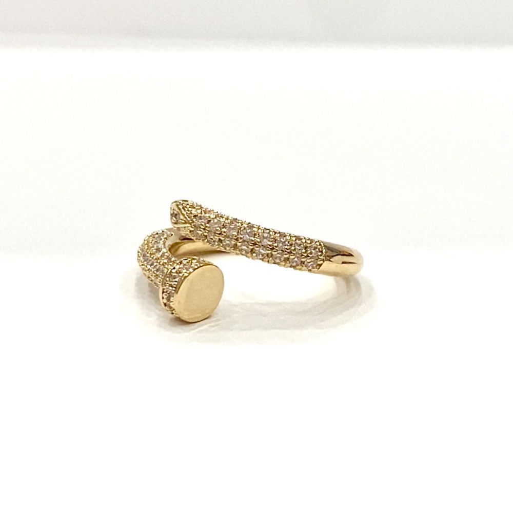 Diamond Gold Minimalist Loop Love Ring - Classy Inspired Jewelry